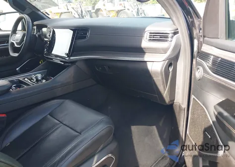 2024 Jeep Wagoneer Series Iii из США, поврежденный, VIN 1C4SJVDP2RS109507